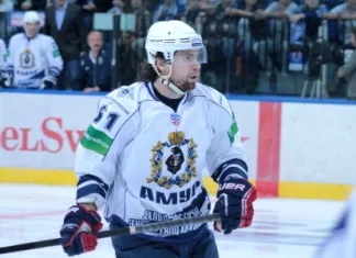 КХЛ: Андрей Степанов сыграет во втором звене в матче против «Витязя»