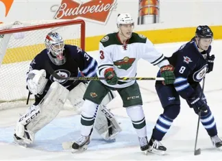 НХЛ: «Сухарь» Брызгалова обеспечил «Миннесоте» победу над «Виннипегом»