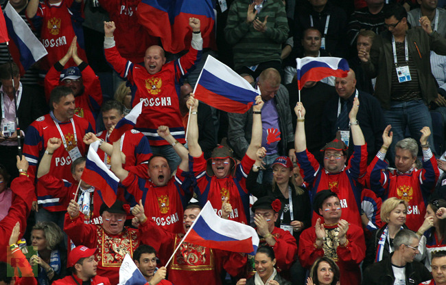Картинки по запросу российские болельщики победа