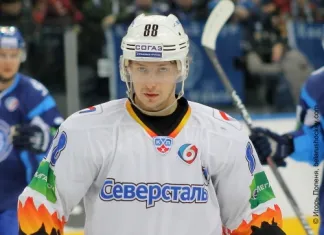 КХЛ: Белорусский форвард официально покидает «Северсталь»