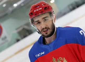 КХЛ: Защитник сборной России решил играть в СКА