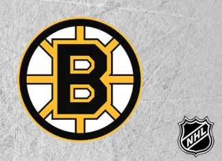 НХЛ: Неудачная игра Варламова помогли «Бостону» обыграть «Колорадо»