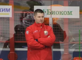 Тренер хоккейной сборной Беларуси посетил матч футбольного Евро-2016