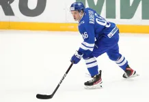 Одноклубник Сушко потребовал проставиться белоруса за хет-трик в матче КХЛ