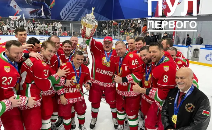Хоккейная команда Президента в 14-й раз выиграла любительский турнир