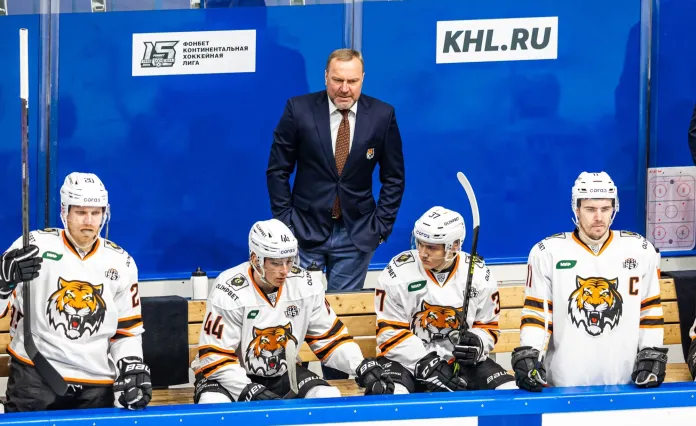 Российский специалист подтвердил уход с поста главного тренера «Амура»