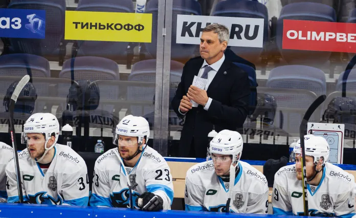Дмитрий Квартальнов в шорт-листе еще одного крупного клуба КХЛ