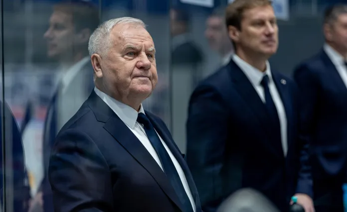 Заслуженный тренер Беларуси призвал в КХЛ обойтись без легионеров