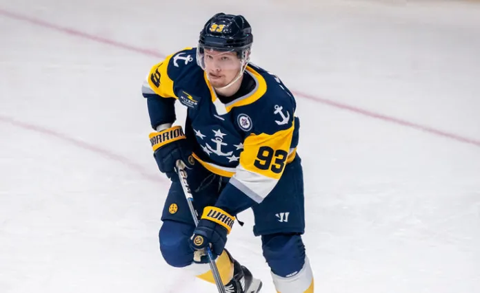 Дмитрий Кузьмин набрал первый результативный балл в плей-офф ECHL