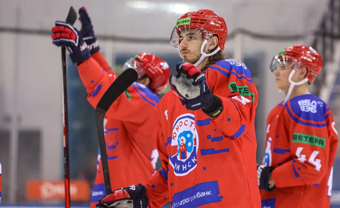 Максим Никитин вернулся в жлобинский «Металлург». Уроженец Рогачева играл за команду с 2017 по 2020 год