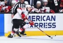 НХЛ: «Аризона» подписала контракт с нападающим сборной Австрии