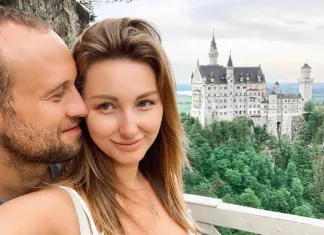 У супруги экс-хоккеиста сборной Беларуси выявили рак груди