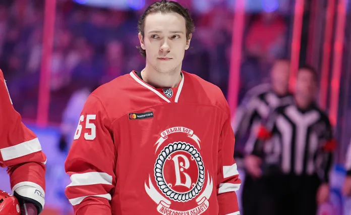 Белорусский хоккеист «Витязя» нарушил «коронавирусные» правила