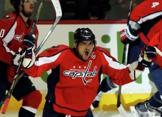 Александр Овечкин в третий раз в карьере стал лучшим снайпером Лиги и установил рекорд НХЛ
