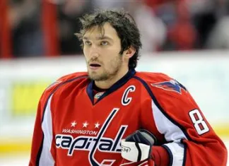 НХЛ: Александр Овечкин попал в число претендентов на приз самому ценному игроку сезона