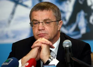 Александр Медведев вновь призывает проводить ЧМ в феврале