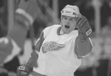 НХЛ: Из-за травмы головы ушел из жизни экс-игрок 