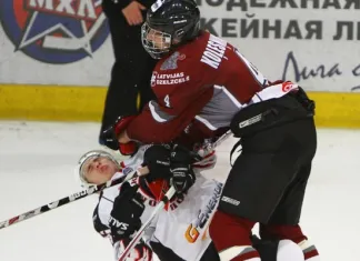КХЛ: Латвийский защитник отправляется на просмотр в «Медвешчак»