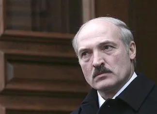 Александр Лукашенко: Кто основные деньги получает? Чиновники клубов