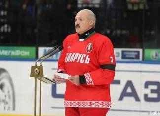 Лукашенко удостоил госнаград членов команды Президента Беларуси по хоккею