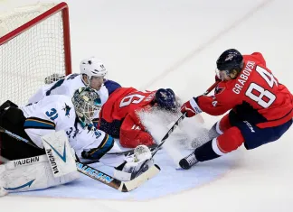 НХЛ: Шайба Овечкина с передачи Грабовского не спасла 