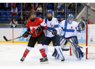 Олимпиада: Канадская женская сборная обыграла финок