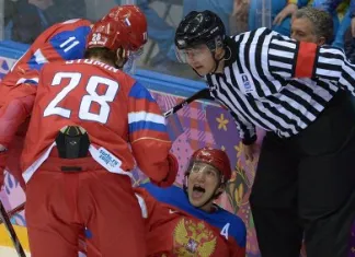 Олимпиада: Овечкин забросил первую шайбу сборной России в Сочи