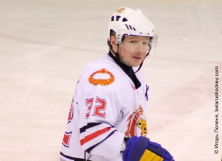 Юрий Наваренко: Если бы на мне сейчас был полосатый свитер.., но я в хоккейном