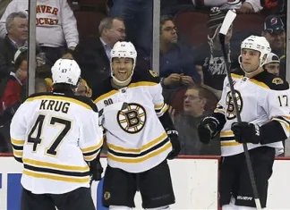 НХЛ: «Бостон» обыграл «Нью-Джерси» и добился десятой победы подряд
