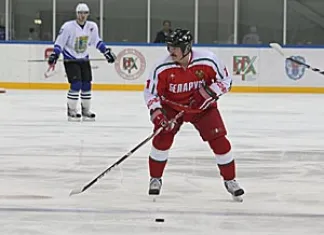 Хоккейная команда Президента Беларуси вышла в финал республиканских соревнований среди любительских команд