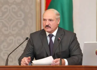 Александр Лукашенко: Если журналисты увидят что-то плохое на ЧМ-2014 - потом голову отвинчу тому, про кого написано