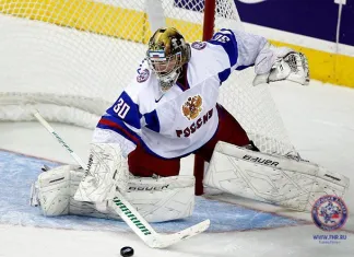 НХЛ: Голкипер сборной России подписал контракт с «Тампой-Бэй»