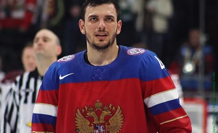 Артем Анисимов: Раньше уже приходилось играть с переломом