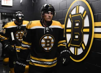 НХЛ: «Бостон» в концовке дожал «Филадельфию»