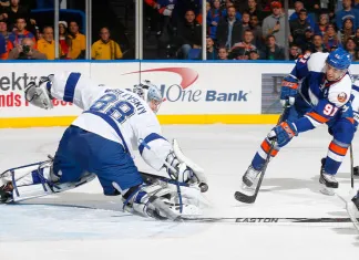 НХЛ: 45 сейвов Василевского не помогли «Тампе» обыграть «Айлендерс» 
