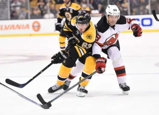 НХЛ: «Бостон» забросил три безответные шайбы в ворота «Нью-Джерси»