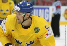КХЛ: Защитник сборной Швеции перешел в «Авангард»