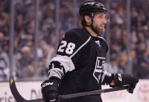 НХЛ: Суд снял обвинения с игрока «Кингс» за хранение наркотиков