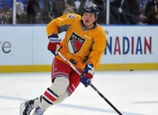 НХЛ: Украинский форвард продолжит карьеру в «Миннесоте»