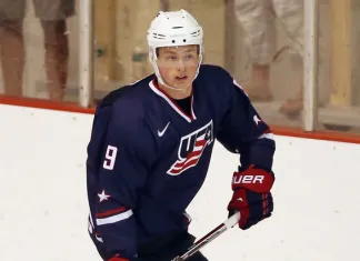 НХЛ: Джек Айкел подписал контракт новичка с «Баффало»