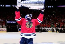 НХЛ: Защитник «Чикаго» подписал контракт с «Далласом»
