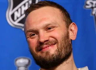 НХЛ: 41-летний российский защитник подписал пробный контракт с «Питтсбургом»