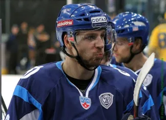 КХЛ: Белорусский хоккеист покинул «Витязь»