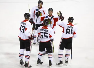 НХЛ: Белорусский защитник отличился в двустороннем матче «Чикаго»