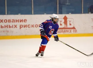 В Жлобине девочке-хоккеистке чиновники запретили играть