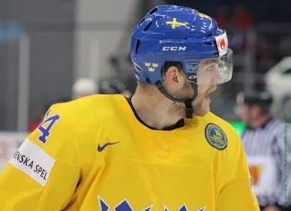 НХЛ: «Нэшвилл» продлил контракт с защитником сборной Швеции на шесть лет