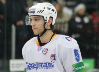 КХЛ: Защитник сборной Беларуси больше не сыграет в этом сезоне