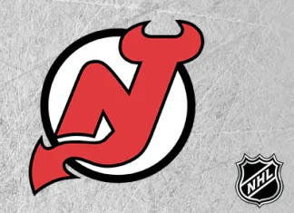 НХЛ: «Каролина» без вариантов проиграла «Дьяволам», Каммаллери оформил дубль