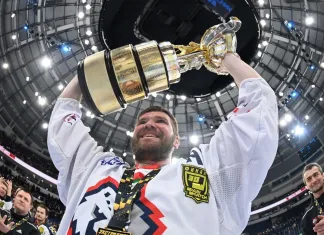 Жлобинский «Металлург» выиграл Экстралигу Беларуси по хоккею 2021/2022