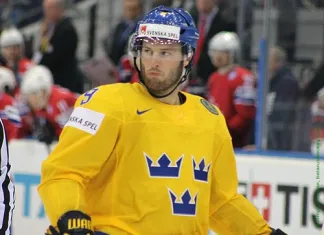 КХЛ: «Автомобилист» подтвердил подписание шведского защитника